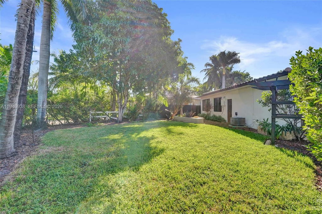 Real estate property located at 1254 Buchanan St, Broward, Hollywood Lakes Section, Hollywood, FL