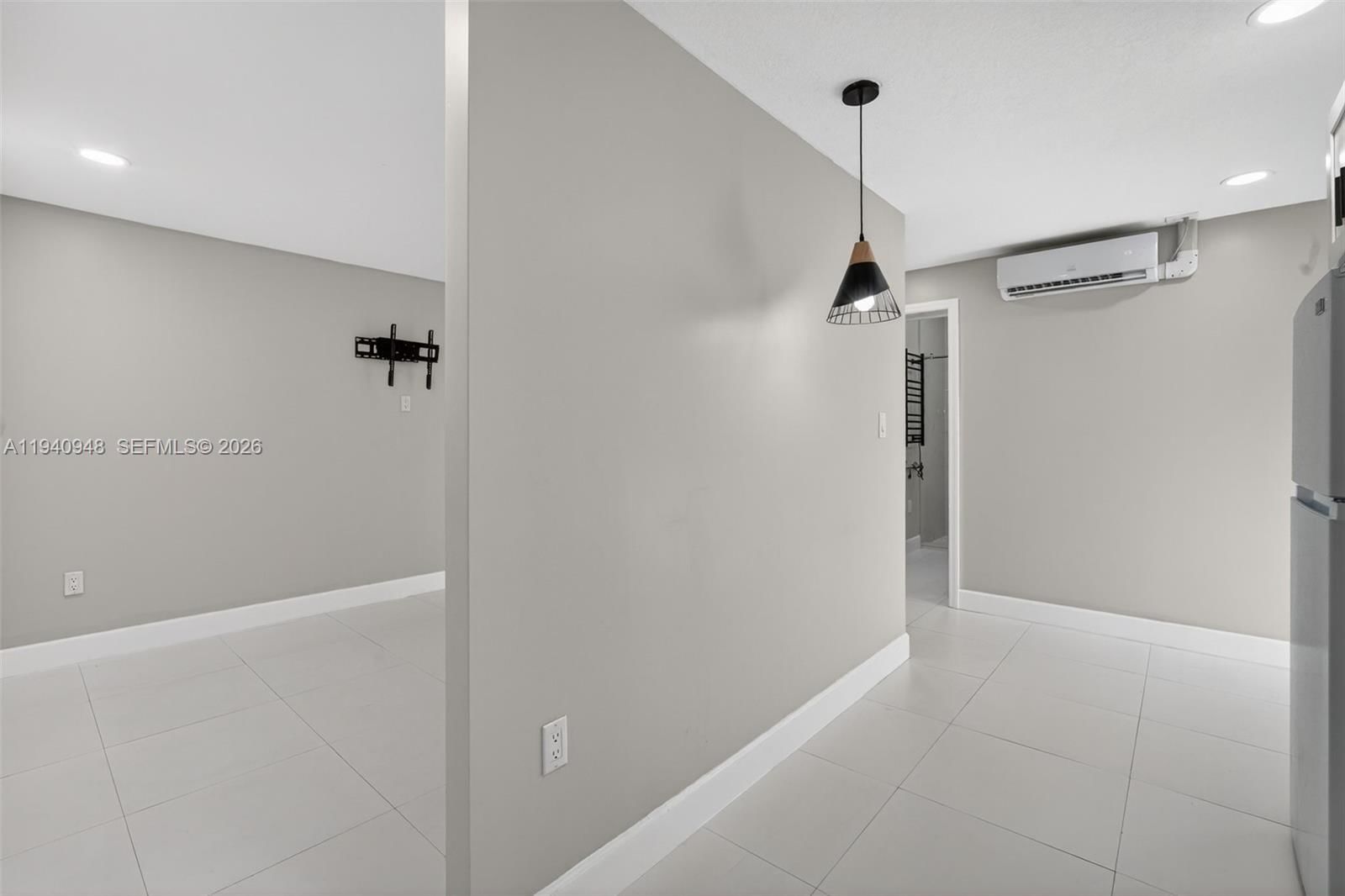 Real estate property located at 1501 154th Ct, Miami-dade, Santa Monica Estates, Miami, FL