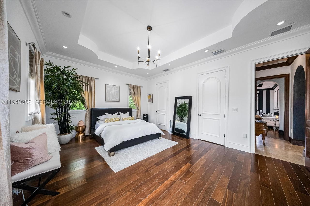 Real estate property located at 7538 64th St, Miami-dade, N/a, Miami, FL