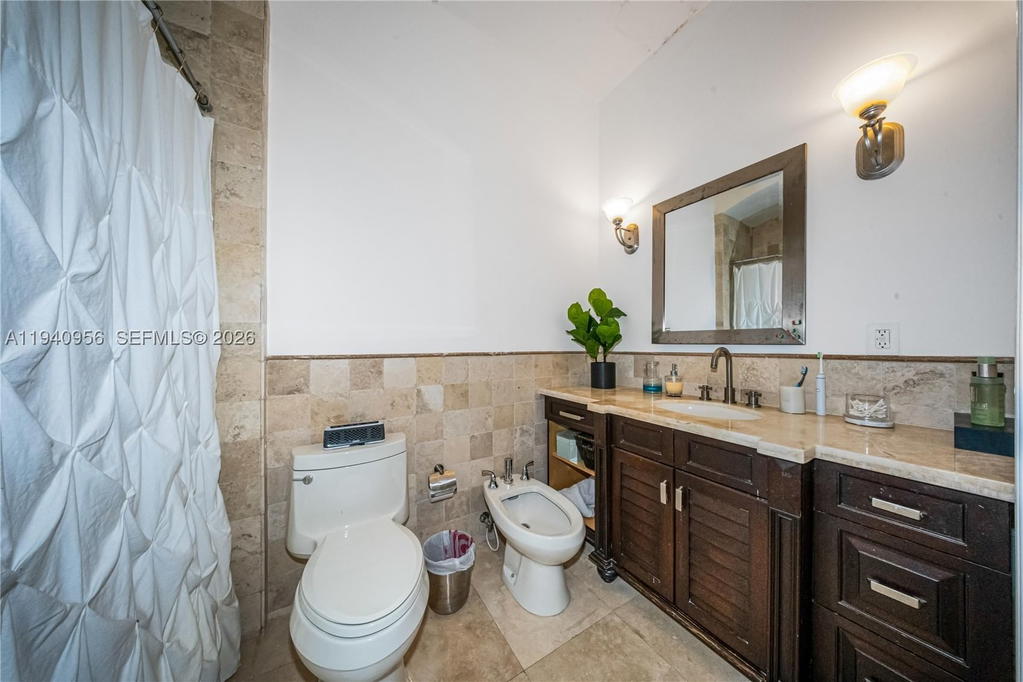 Real estate property located at 7538 64th St, Miami-dade, N/a, Miami, FL