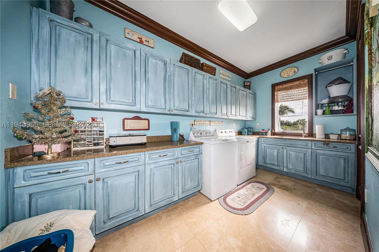 Real estate property located at 7538 64th St, Miami-dade, N/a, Miami, FL