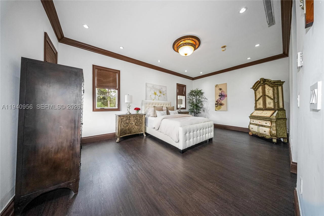 Real estate property located at 7538 64th St, Miami-dade, N/a, Miami, FL