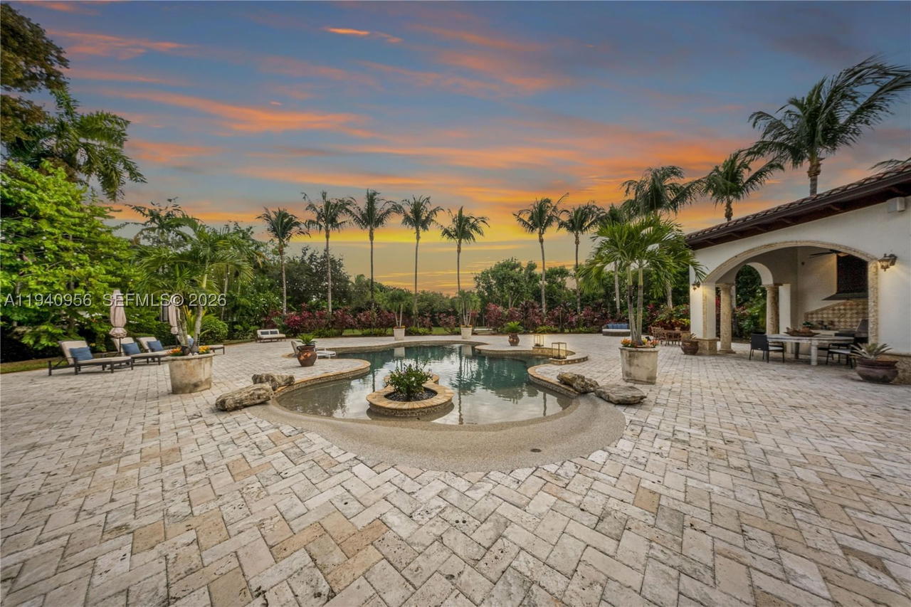 Real estate property located at 7538 64th St, Miami-dade, N/a, Miami, FL