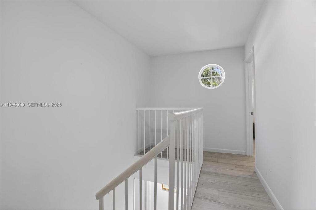 Real estate property located at 7110 54th St, Miami-dade, Bridgepoint, Miami, FL