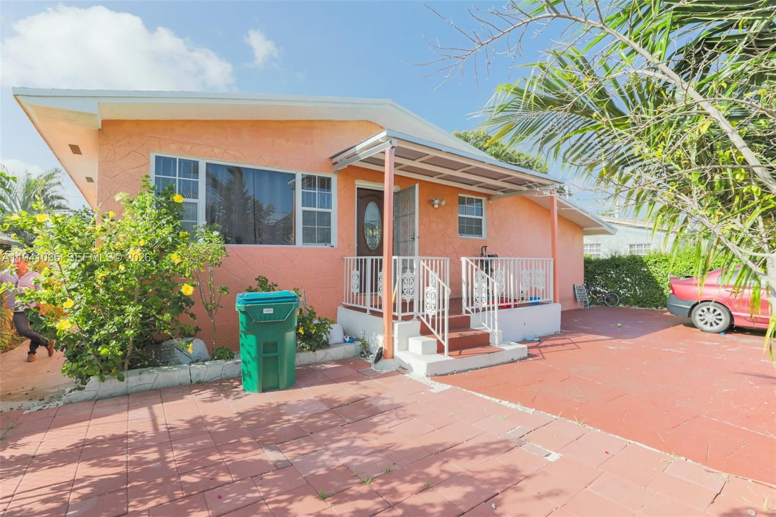 Real estate property located at 827 73rd St, Miami-dade, Stephen Manor, Miami, FL