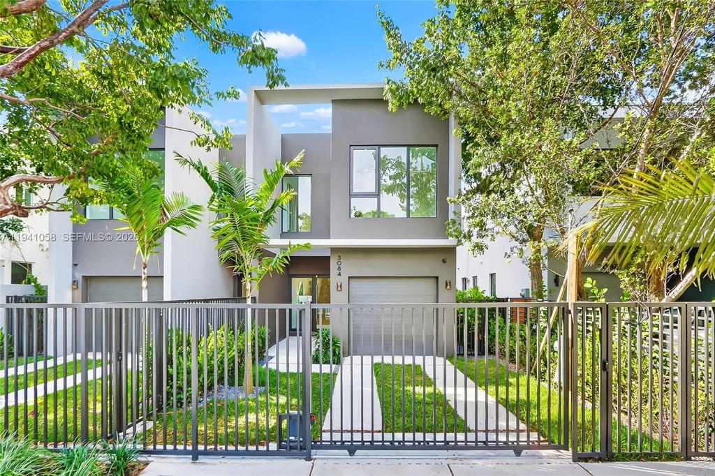Real estate property located at 3084 Indiana St, Miami-dade, Palmhurst, Miami, FL