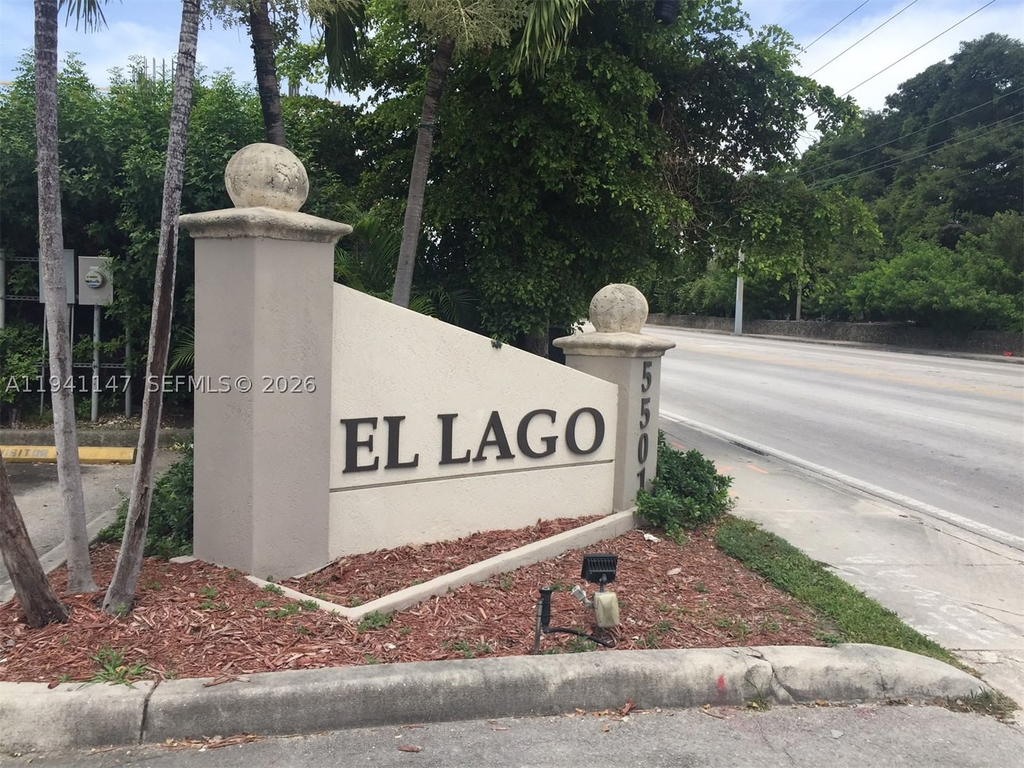 Real estate property located at 5505 7th St W406, Miami-dade, El Lago Condo, Miami, FL
