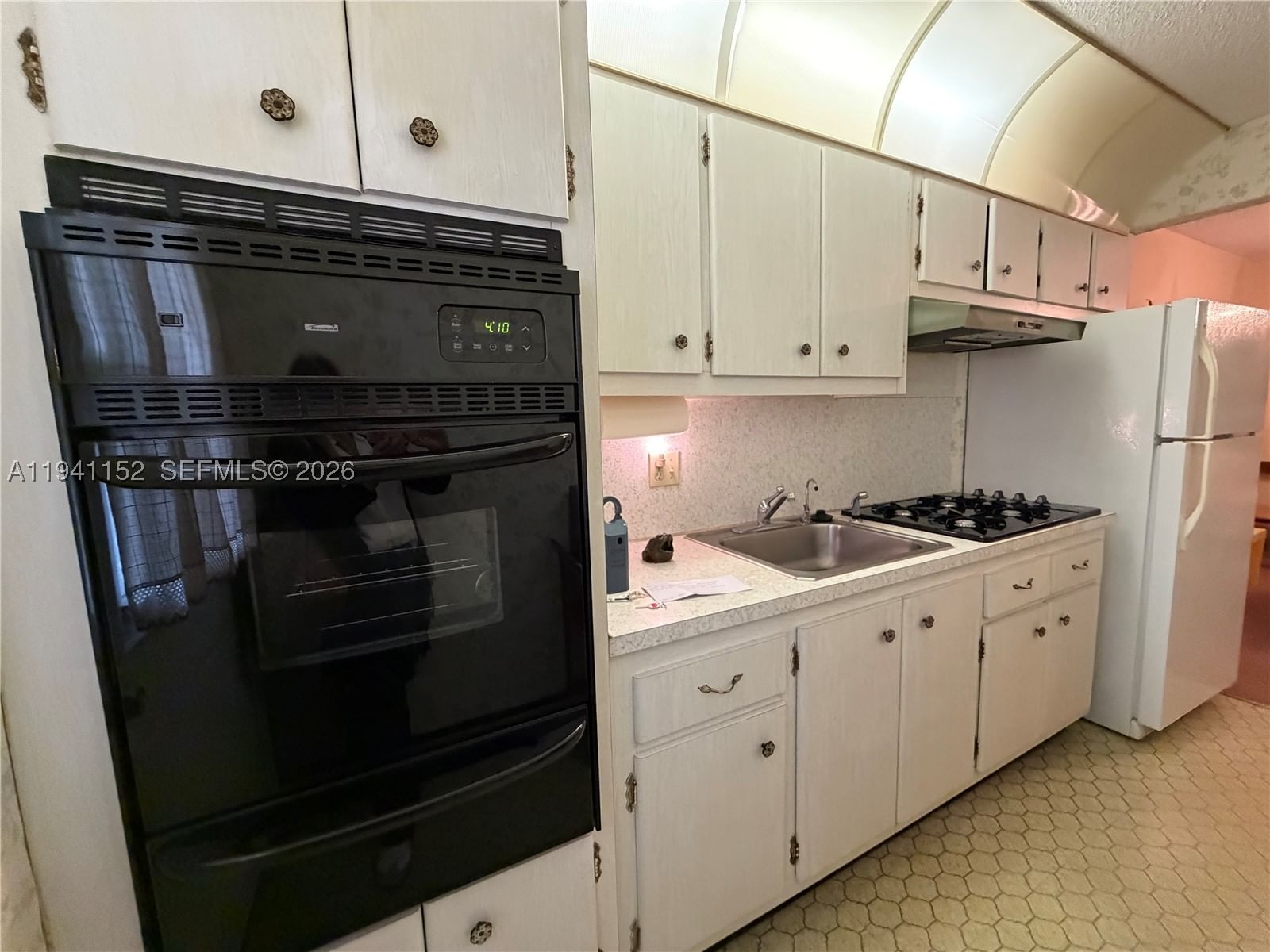 Real estate property located at 165 203rd Ter #30, Miami-dade, Ro-mont South Condo C, Miami Gardens, FL