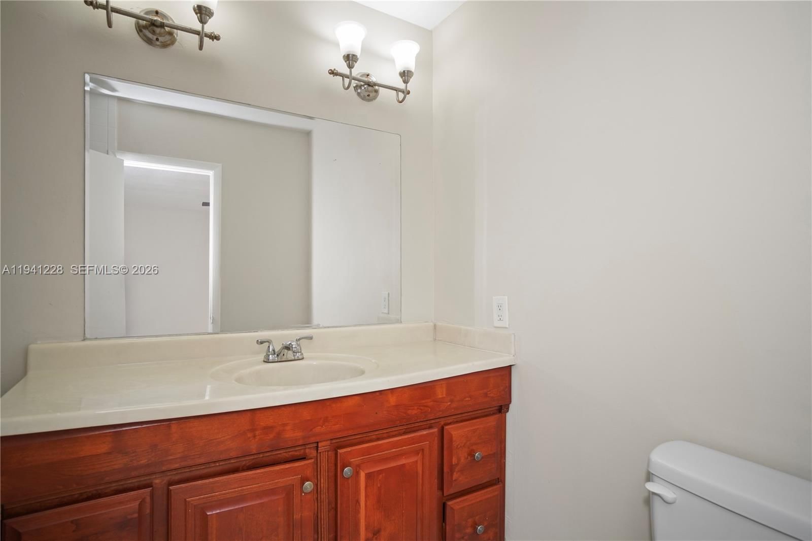 Real estate property located at 8011 27th Pl, Broward, Fairways Of Sunrise, Sunrise, FL