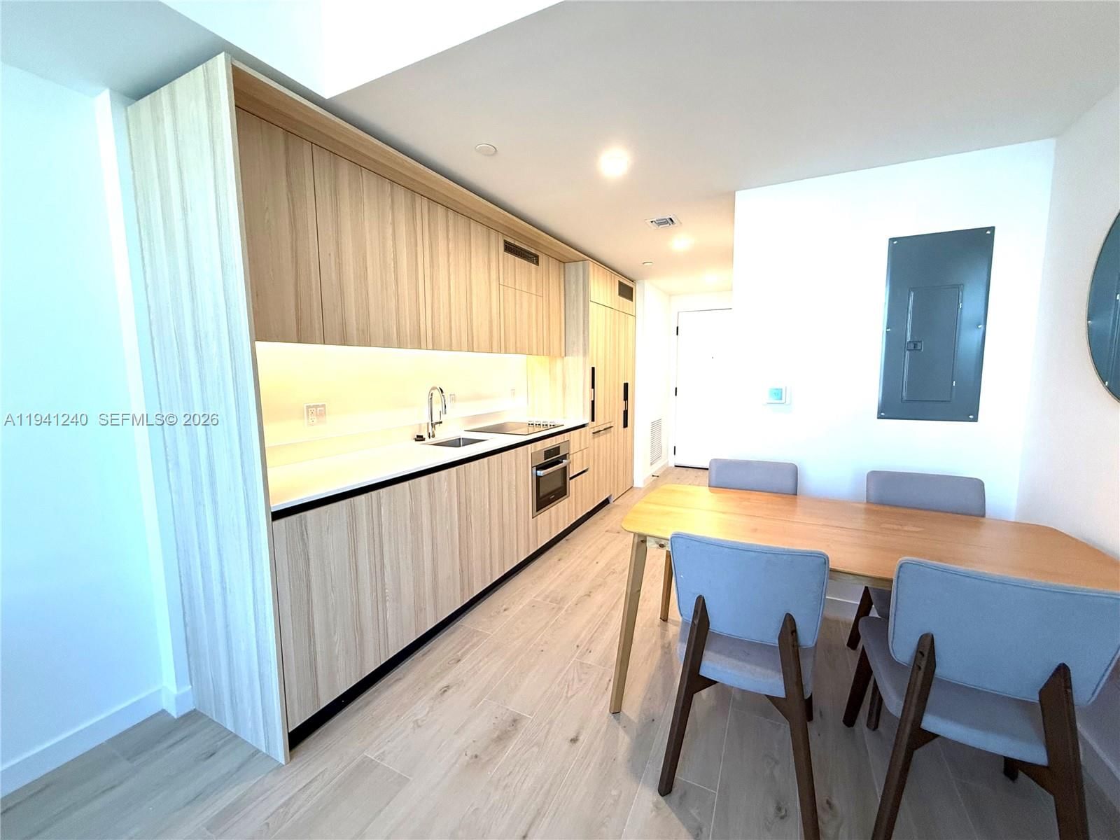 Real estate property located at 225 MIAMI AVE #3505, Miami-dade, District, Miami, FL