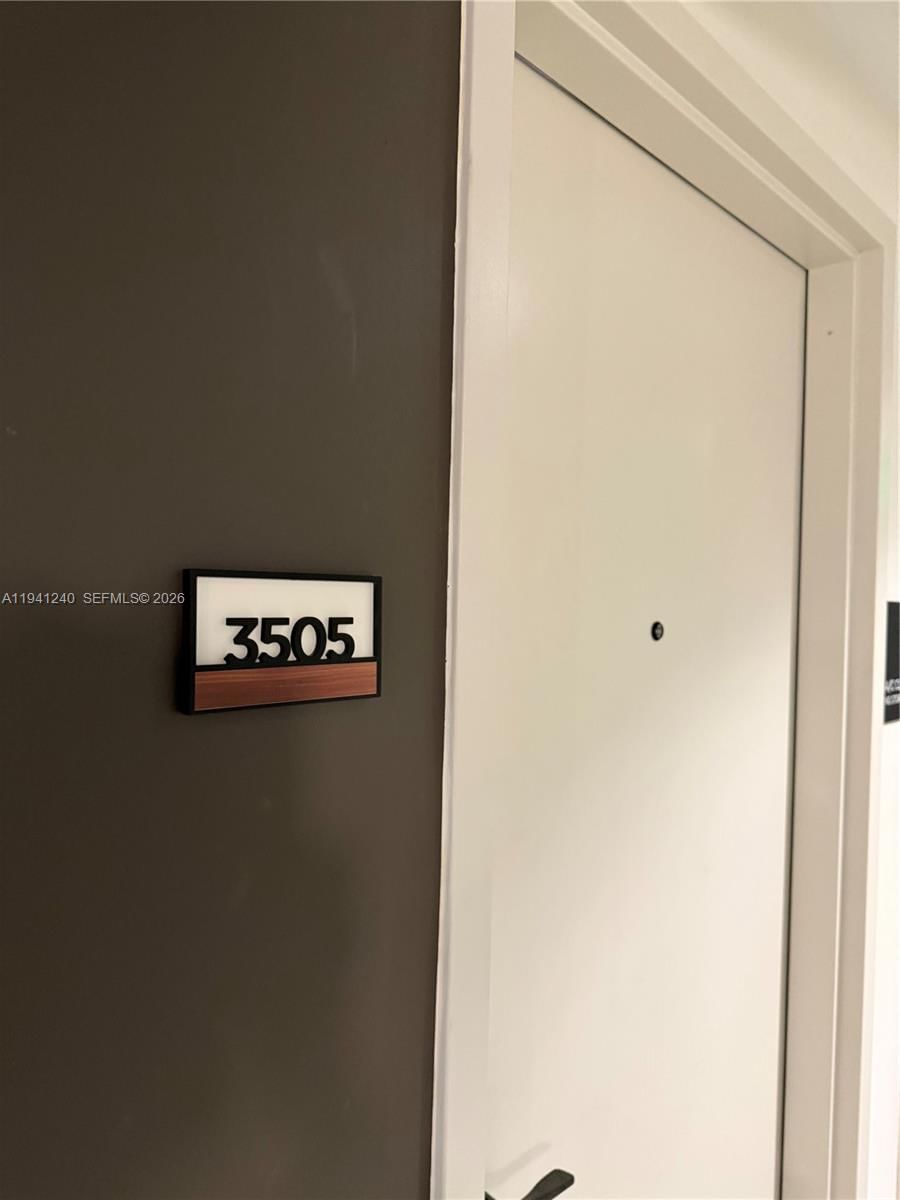 Real estate property located at 225 MIAMI AVE #3505, Miami-dade, District, Miami, FL