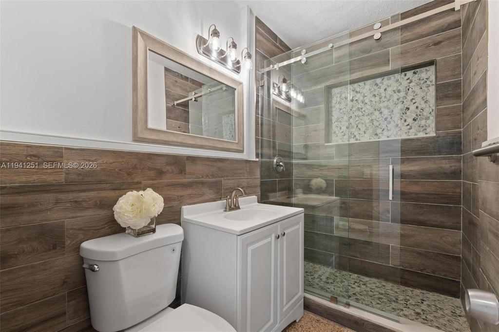 Real estate property located at 201 169th St, Miami-dade, Judy Manors, North Miami Beach, FL