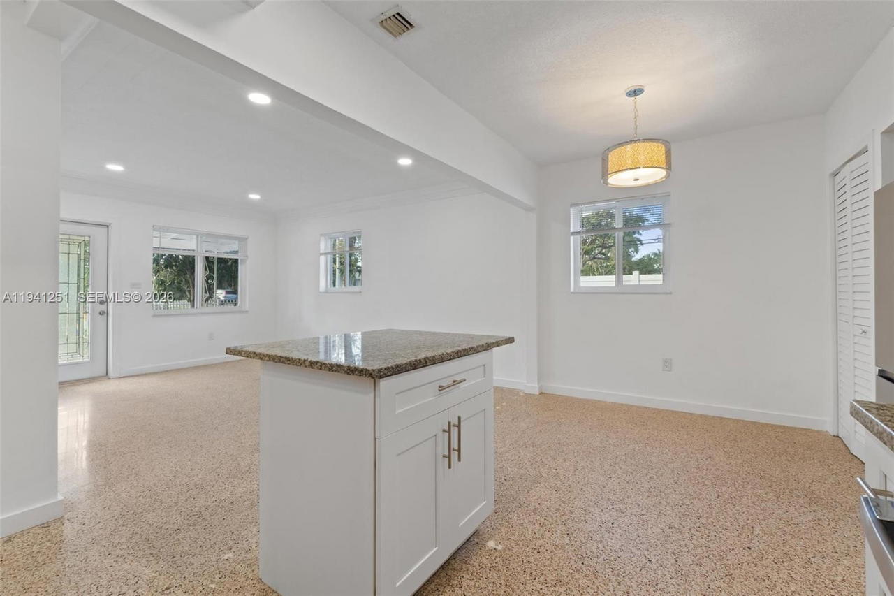 Real estate property located at 201 169th St, Miami-dade, Judy Manors, North Miami Beach, FL