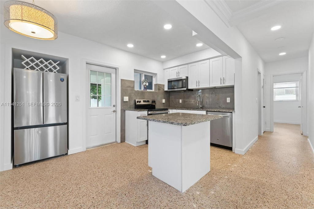 Real estate property located at 201 169th St, Miami-dade, Judy Manors, North Miami Beach, FL
