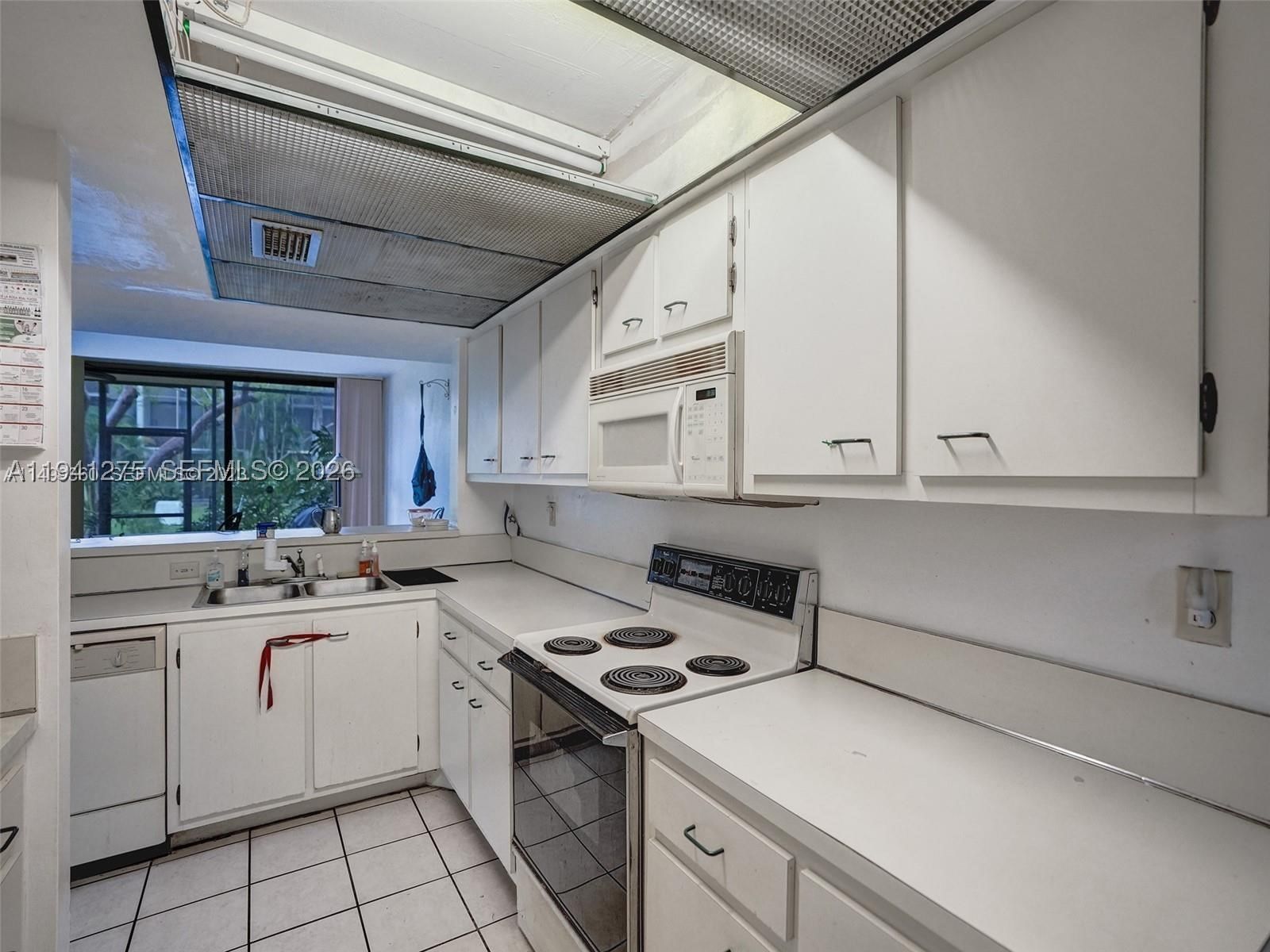 Real estate property located at 2910 87th Ter #1701, Broward, Harvest Section Three Con, Davie, FL
