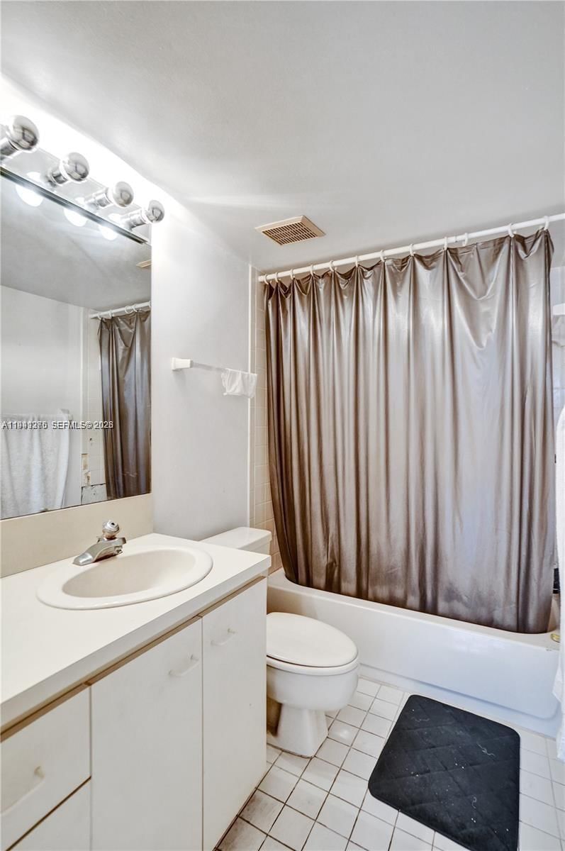 Real estate property located at 2910 87th Ter #1701, Broward, Harvest Section Three Con, Davie, FL