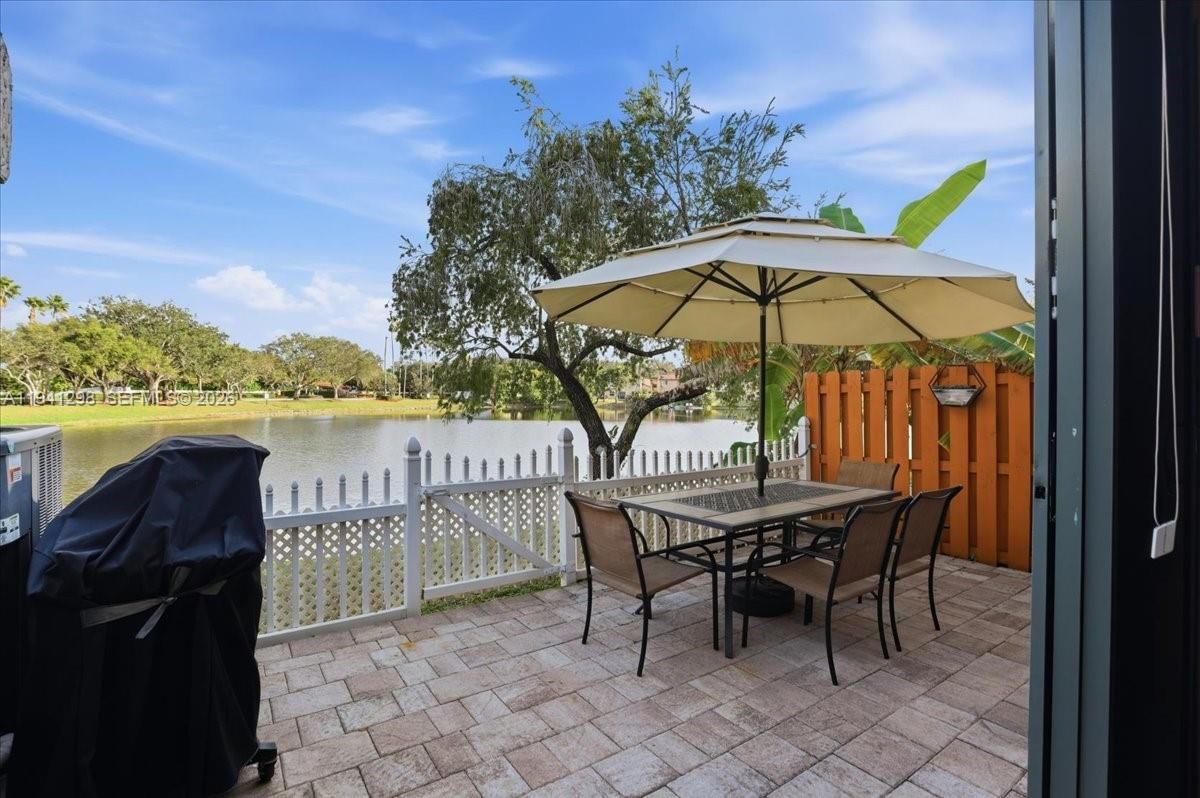 Real estate property located at 1448 126th Ave, Broward, Savannah Plat 3, Sunrise, FL