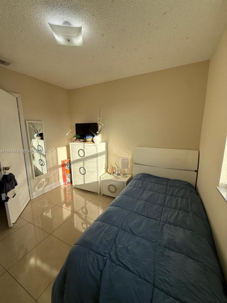 Real estate property located at 13867 62nd Ter, Miami-dade, Kendale Lakes North Sec 9, Miami, FL