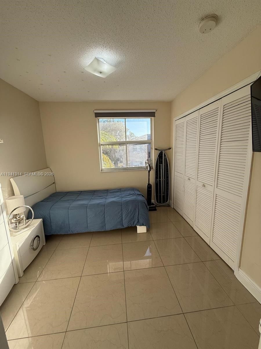 Real estate property located at 13867 62nd Ter, Miami-dade, Kendale Lakes North Sec 9, Miami, FL