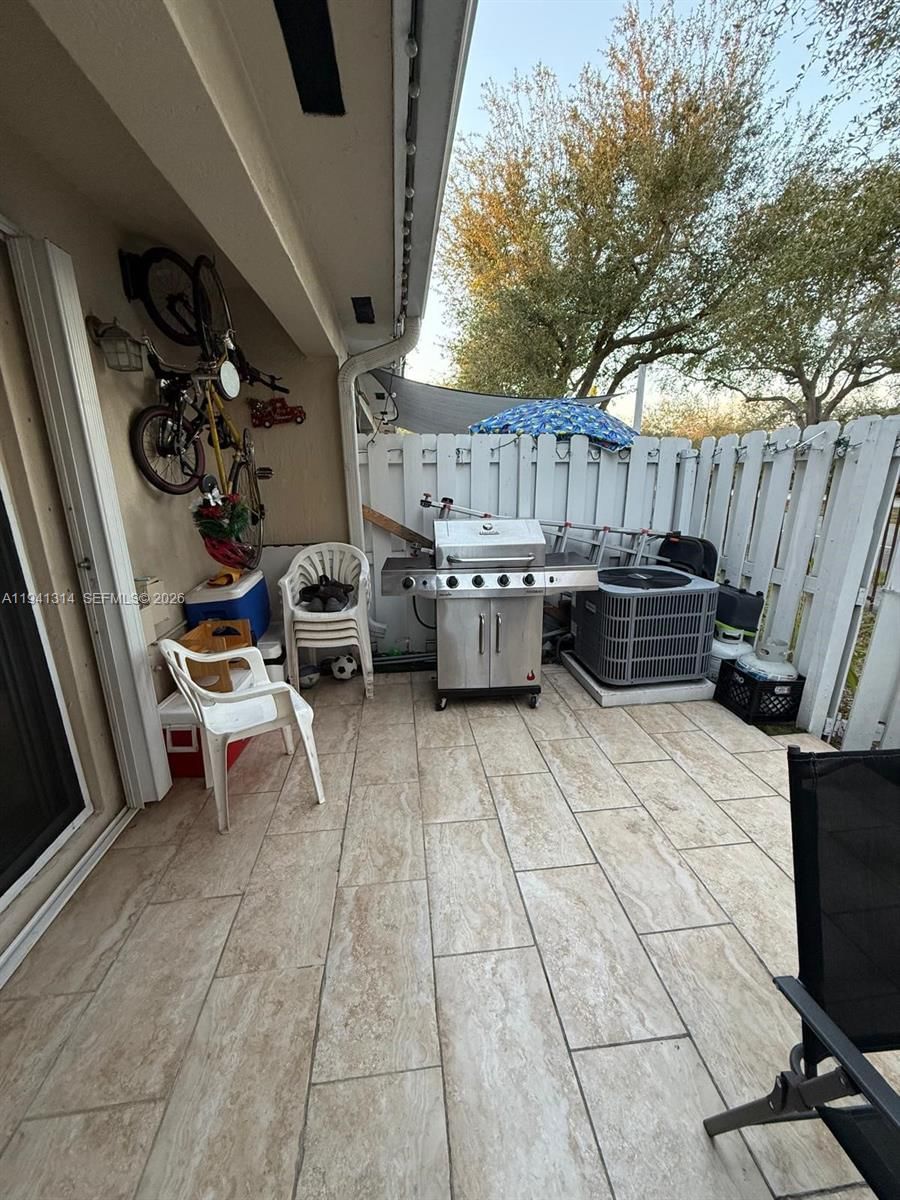 Real estate property located at 13867 62nd Ter, Miami-dade, Kendale Lakes North Sec 9, Miami, FL