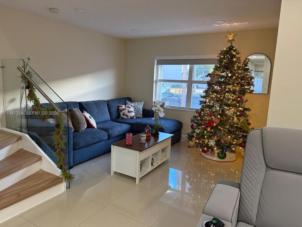 Real estate property located at 13867 62nd Ter, Miami-dade, Kendale Lakes North Sec 9, Miami, FL