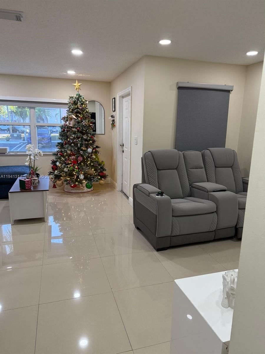 Real estate property located at 13867 62nd Ter, Miami-dade, Kendale Lakes North Sec 9, Miami, FL