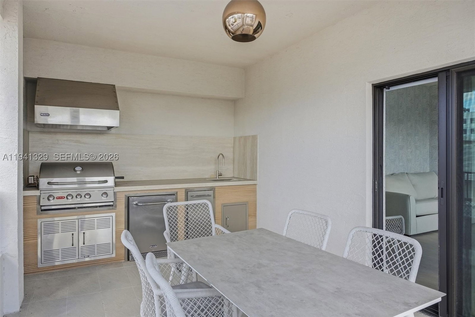 Real estate property located at 4250 83rd Ave, Miami-dade, Downtown Doral South Phas, Doral, FL