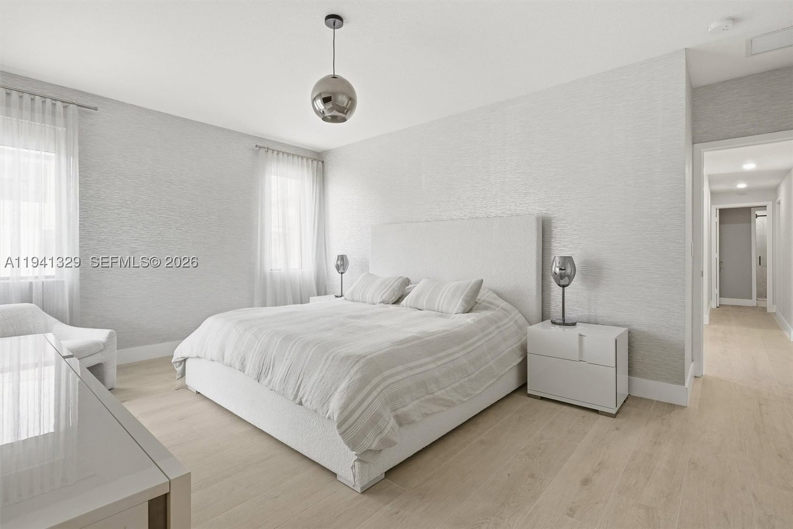 Real estate property located at 4250 83rd Ave, Miami-dade, Downtown Doral South Phas, Doral, FL