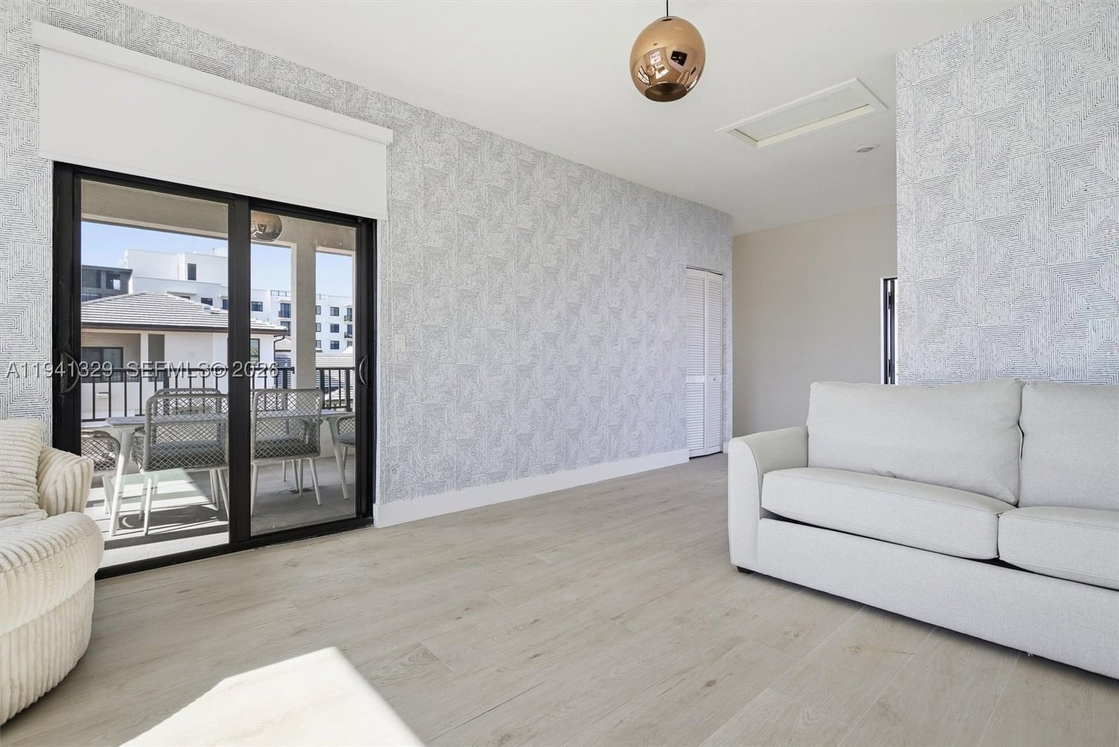 Real estate property located at 4250 83rd Ave, Miami-dade, Downtown Doral South Phas, Doral, FL