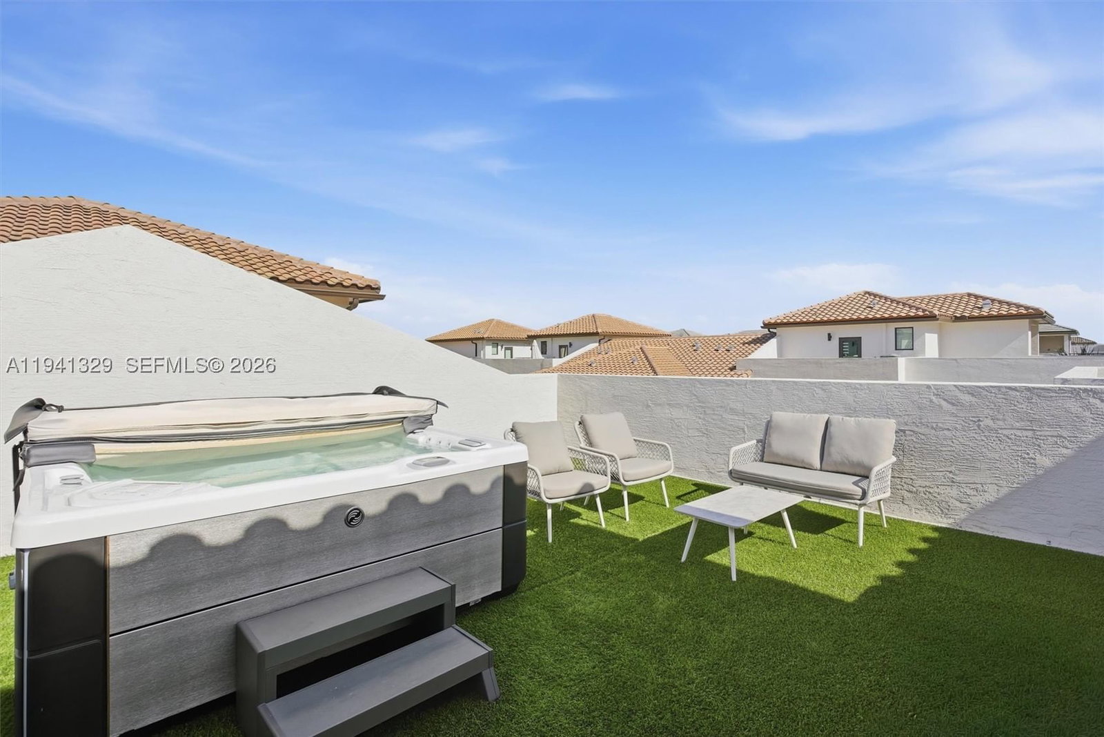 Real estate property located at 4250 83rd Ave, Miami-dade, Downtown Doral South Phas, Doral, FL