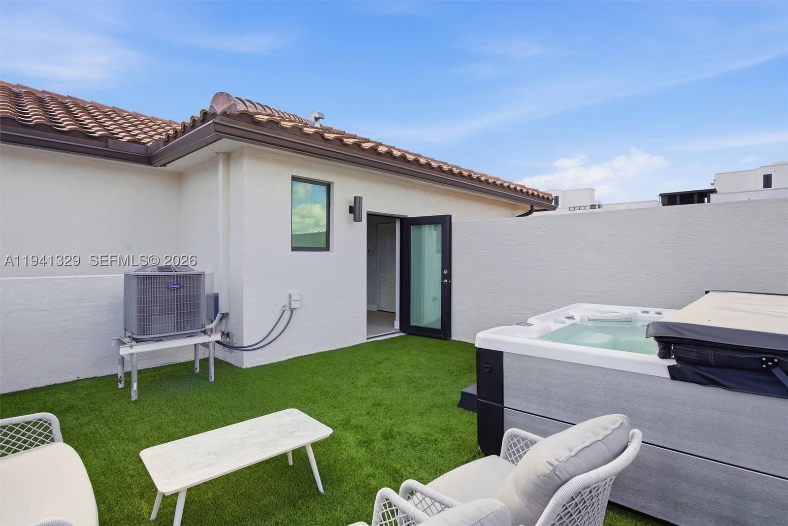 Real estate property located at 4250 83rd Ave, Miami-dade, Downtown Doral South Phas, Doral, FL