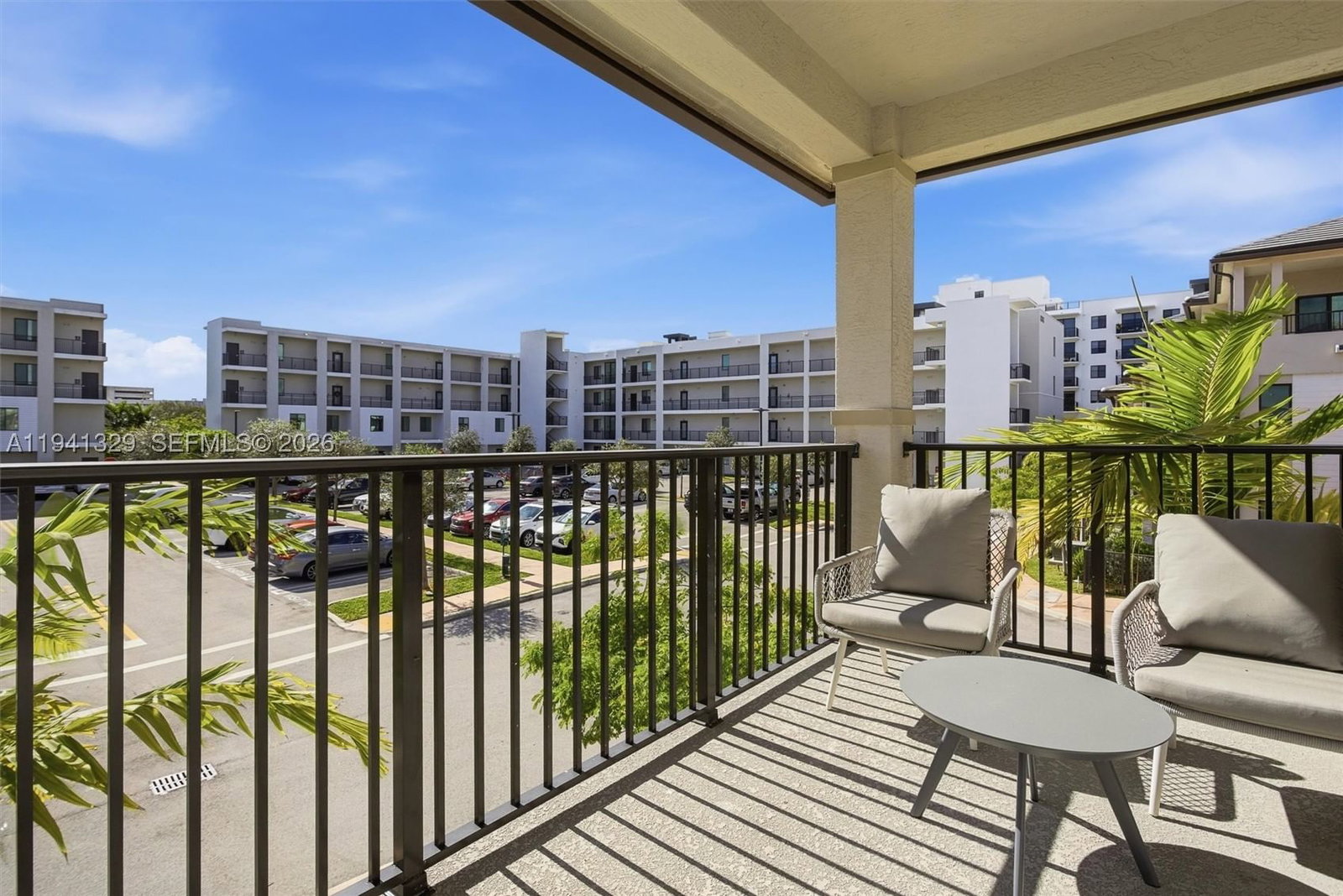 Real estate property located at 4250 83rd Ave, Miami-dade, Downtown Doral South Phas, Doral, FL
