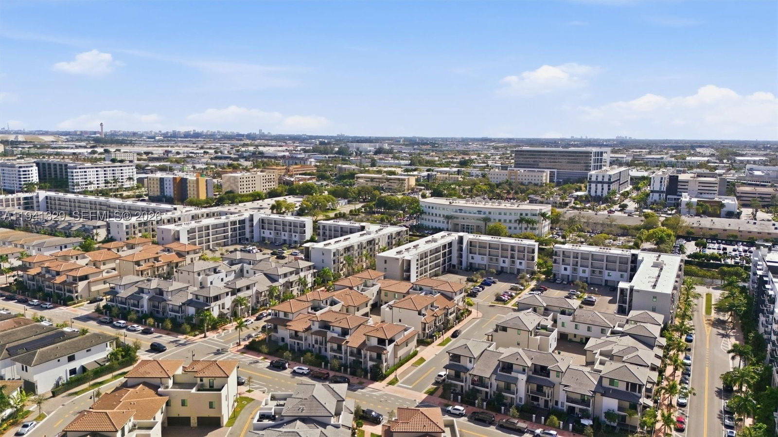 Real estate property located at 4250 83rd Ave, Miami-dade, Downtown Doral South Phas, Doral, FL