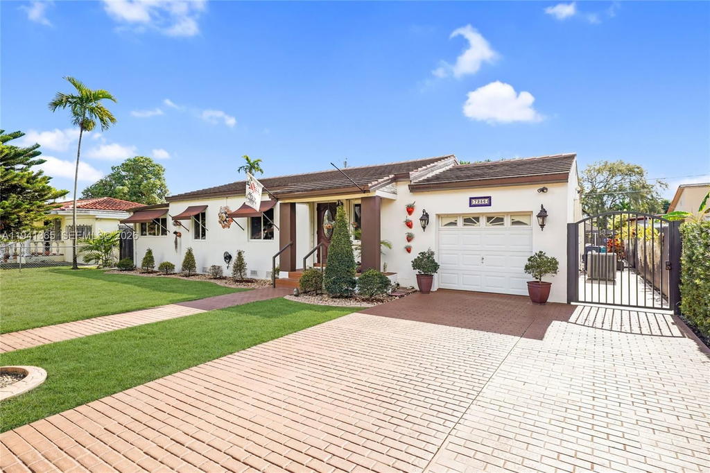 Real estate property located at 7256 16th St, Miami-dade, Harwood Village, Miami, FL