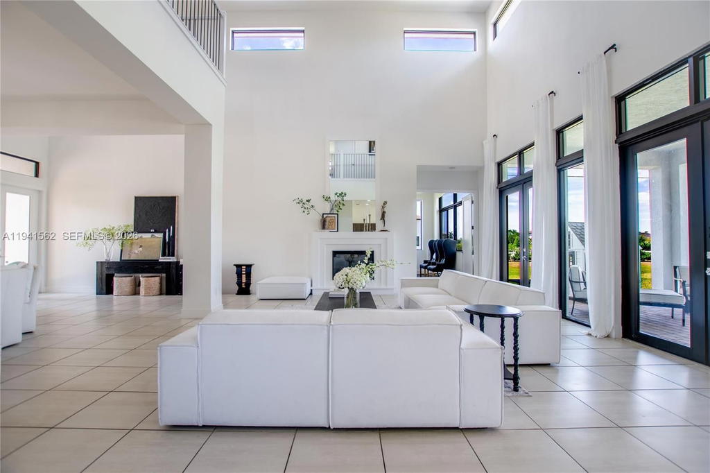 Real estate property located at 15821 49th St, Broward, Circle S Estates, Southwest Ranches, FL
