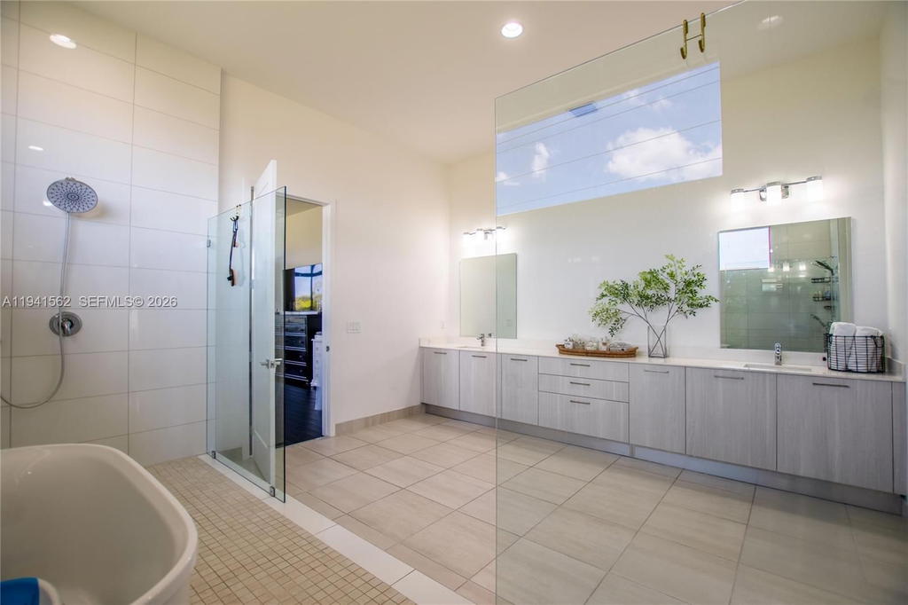 Real estate property located at 15821 49th St, Broward, Circle S Estates, Southwest Ranches, FL