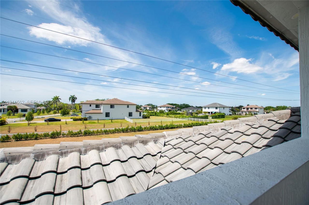 Real estate property located at 15821 49th St, Broward, Circle S Estates, Southwest Ranches, FL