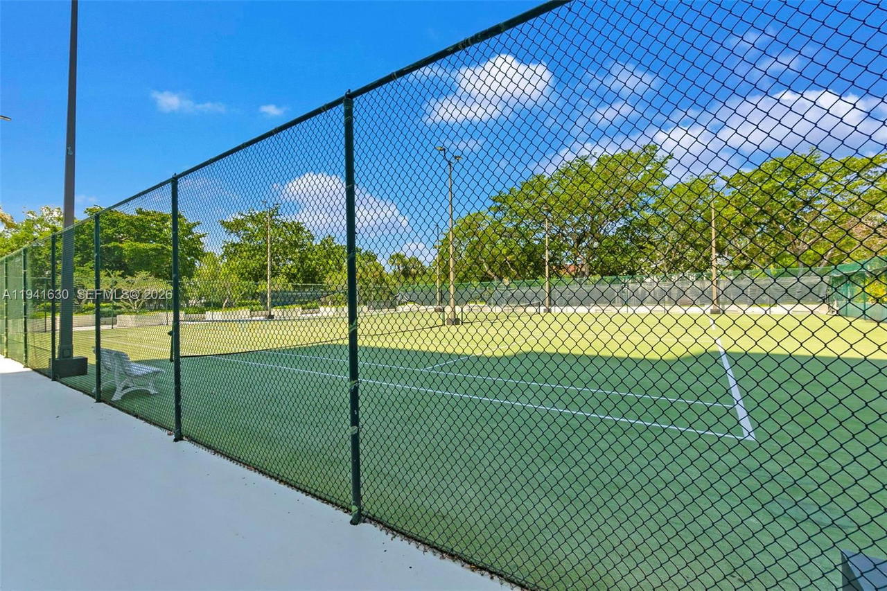Real estate property located at 3200 Port Royale Dr N #705, Broward, Tower Portsmouth At Port, Fort Lauderdale, FL