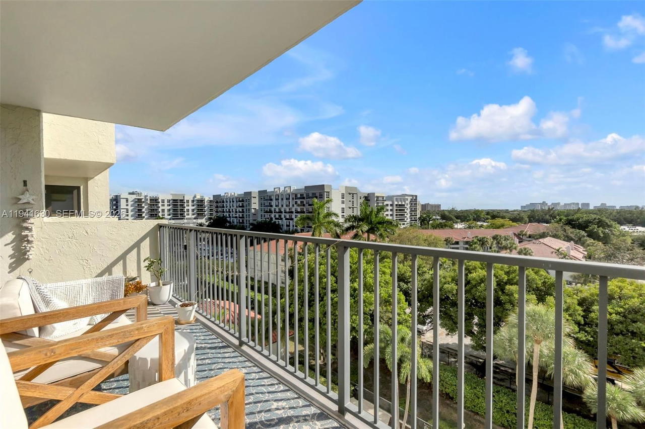 Real estate property located at 3200 Port Royale Dr N #705, Broward, Tower Portsmouth At Port, Fort Lauderdale, FL
