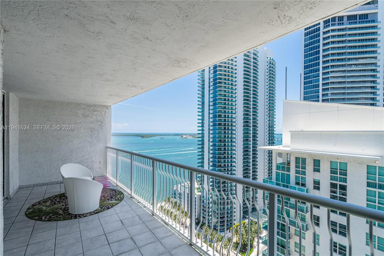 Real estate property located at 1200 Brickell Bay Dr #2807, Miami-dade, The Club At Brickell Bay, Miami, FL
