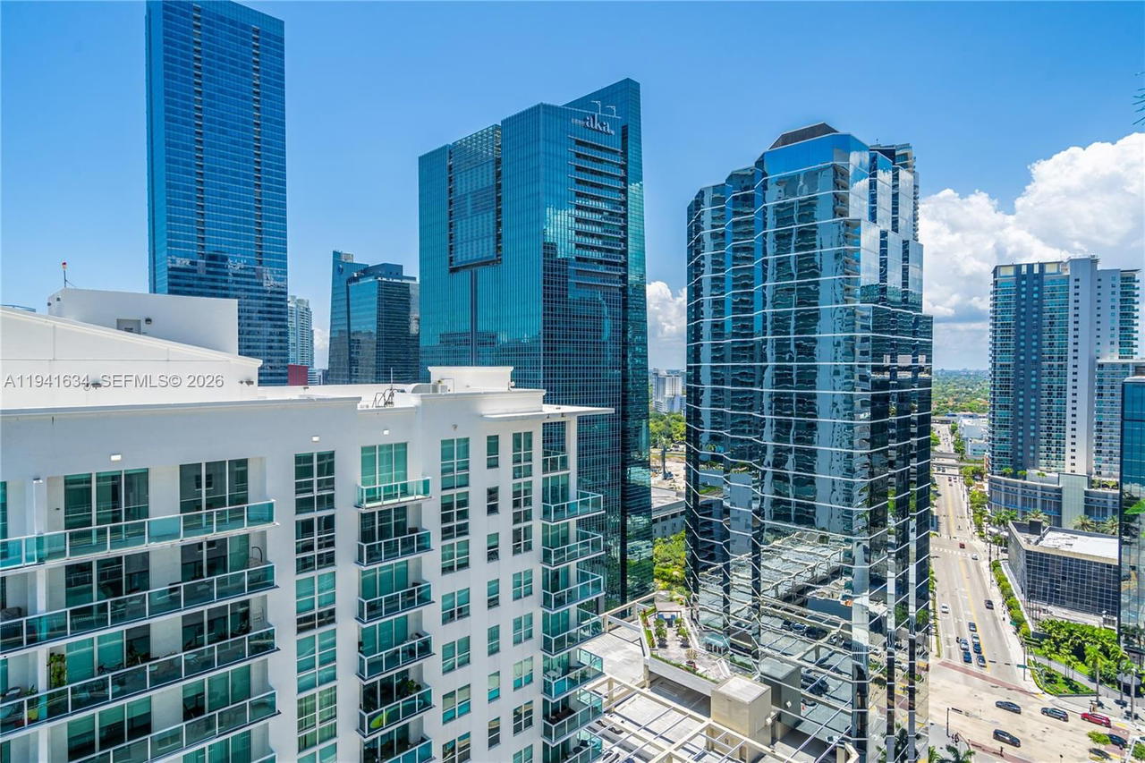 Real estate property located at 1200 Brickell Bay Dr #2807, Miami-dade, The Club At Brickell Bay, Miami, FL