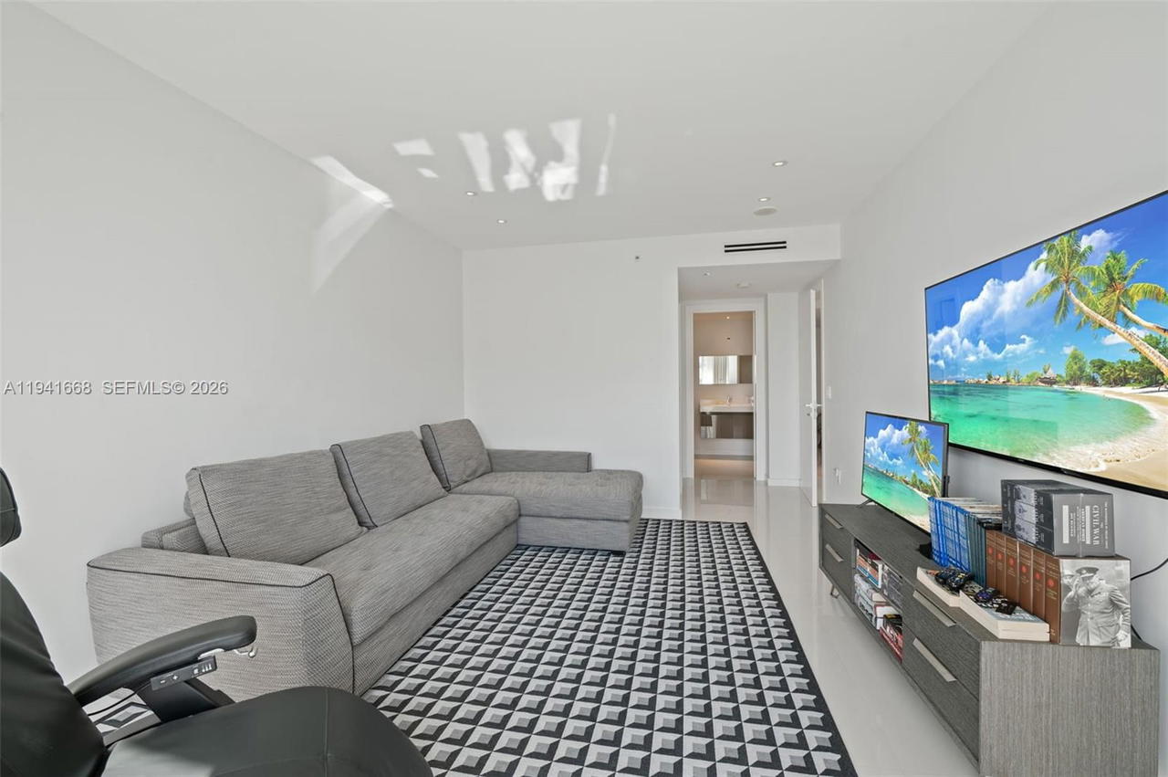 Real estate property located at 9601 Collins Ave #908, Miami-dade, Majestic Tower, Bal Harbour, FL