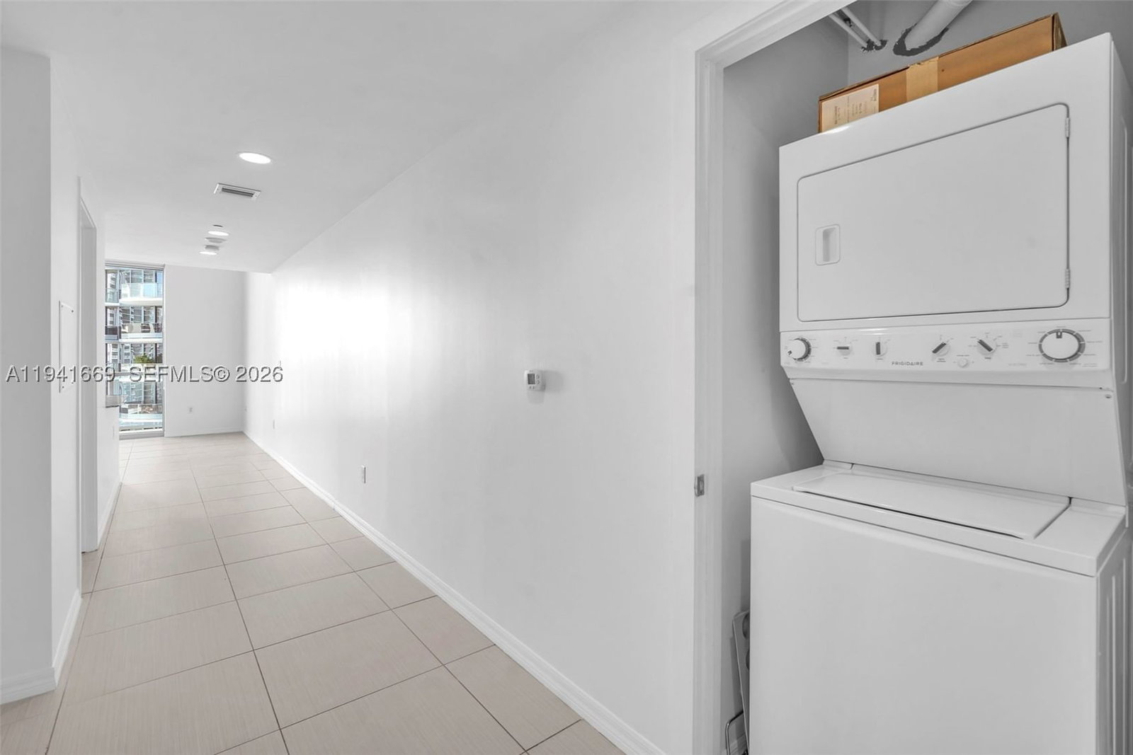 Real estate property located at 1050 Brickell Ave #2418, Miami-dade, 1060 Brickell Condo, Miami, FL