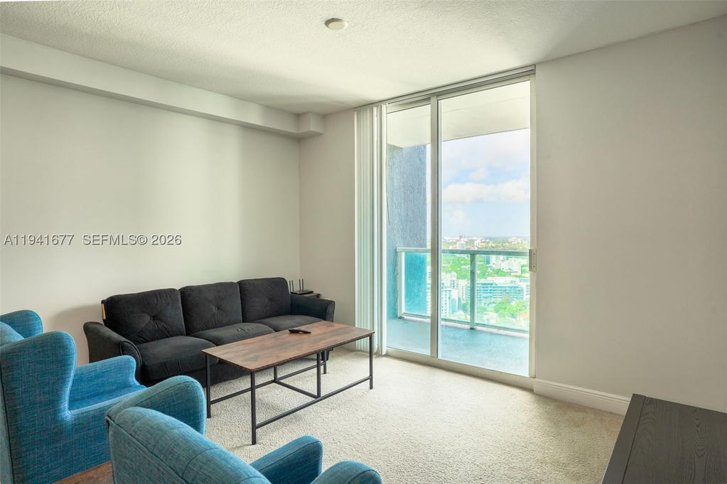 Real estate property located at 1250 Miami Ave #3003, Miami-dade, Vue At Brickell Condo, Miami, FL