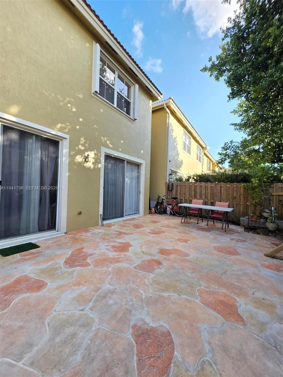 Real estate property located at 11702 137th Pl, Miami-dade, Century Breeze, Miami, FL