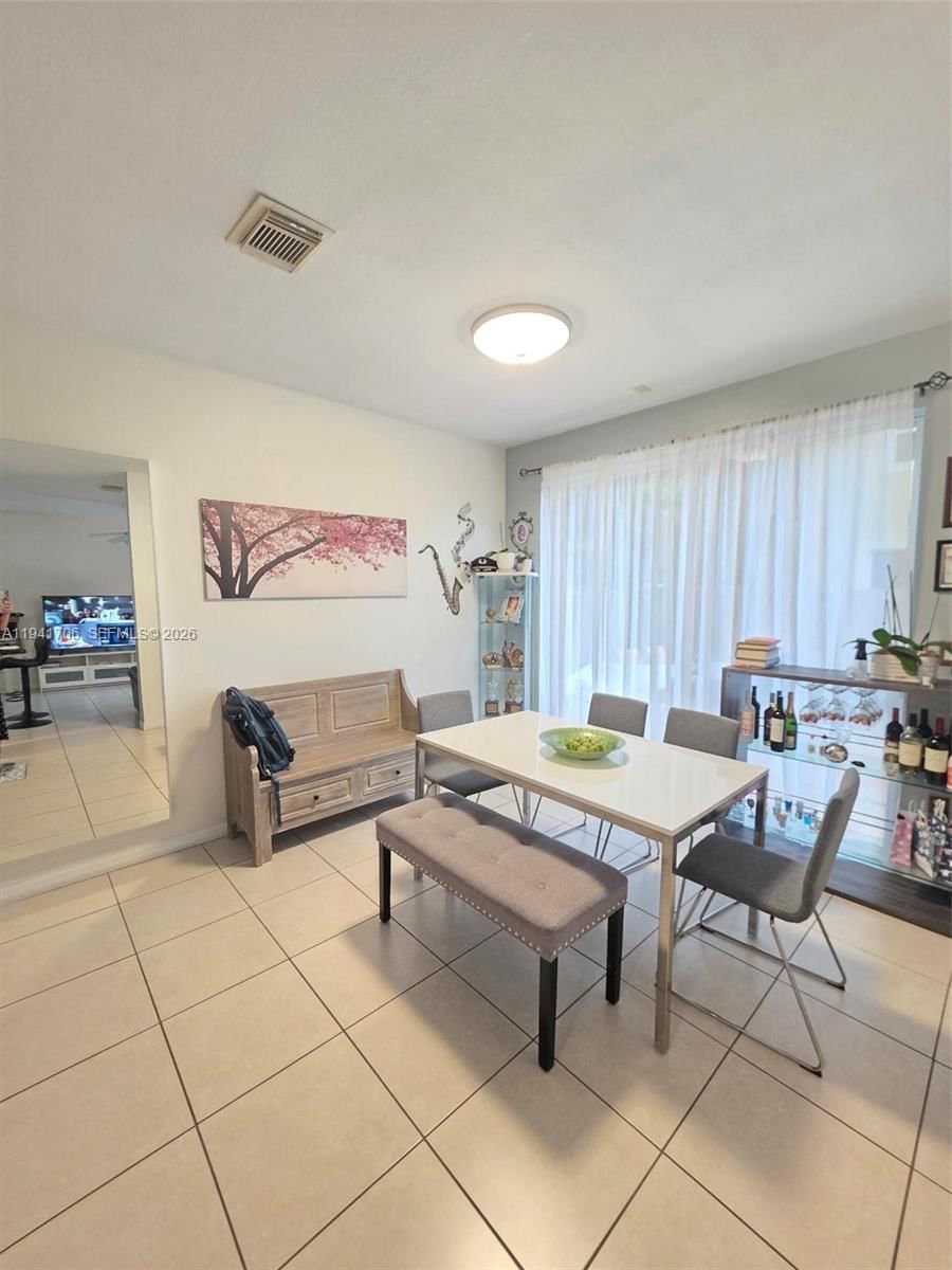 Real estate property located at 11702 137th Pl, Miami-dade, Century Breeze, Miami, FL