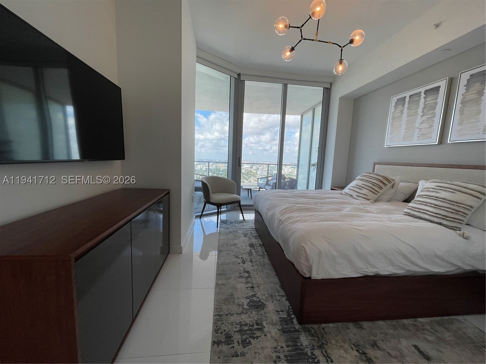 Real estate property located at 851 1st Ave #3606, Miami-dade, Paramount Worldcenter, Miami, FL