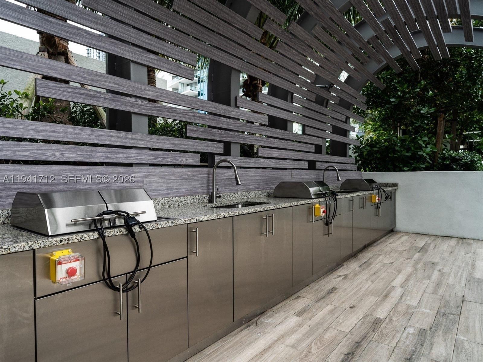 Real estate property located at 851 1st Ave #3606, Miami-dade, Paramount Worldcenter, Miami, FL