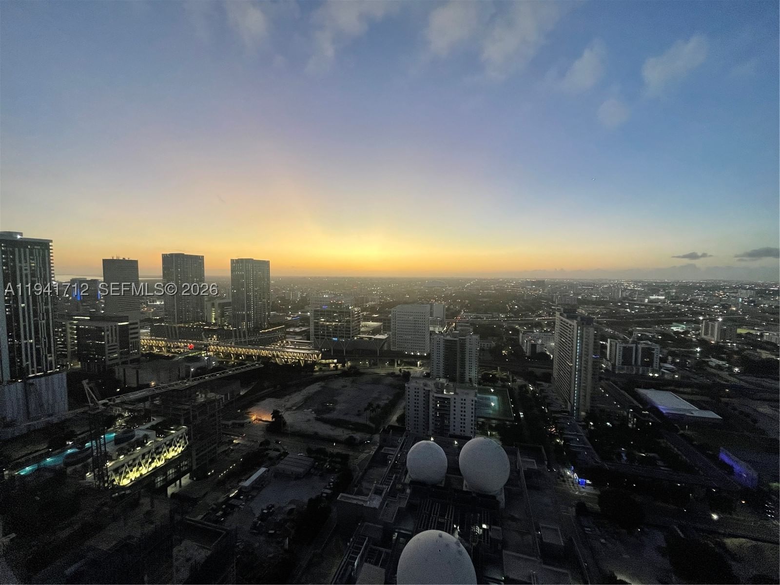 Real estate property located at 851 1st Ave #3606, Miami-dade, Paramount Worldcenter, Miami, FL