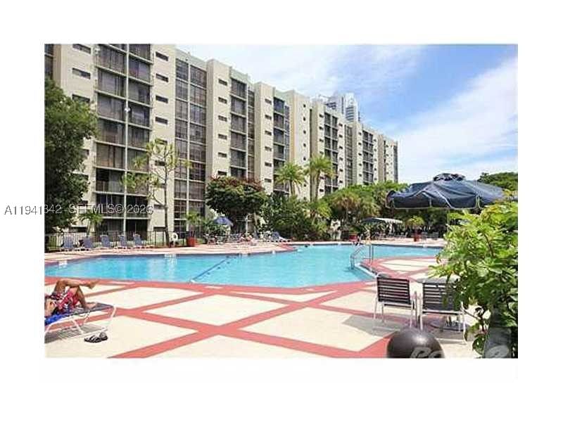 Real estate property located at 17021 Bay Rd #116, Miami-dade, Plaza Of Americas Condo P, Sunny Isles Beach, FL